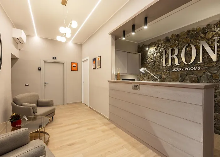 Iron Luxury Konukevi