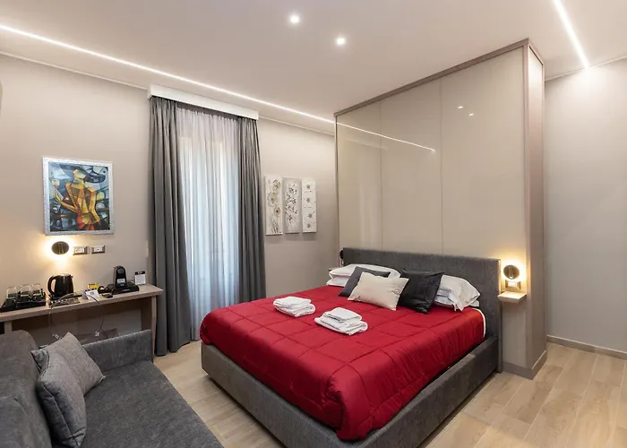 Konukevi Iron Luxury 4*