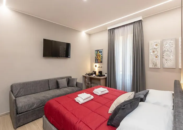 Iron Luxury Konukevi 4*