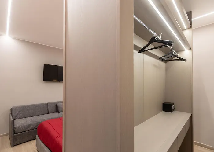 Konukevi Iron Luxury