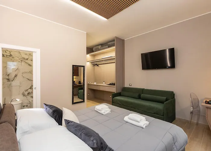 Iron Luxury 4* Roma